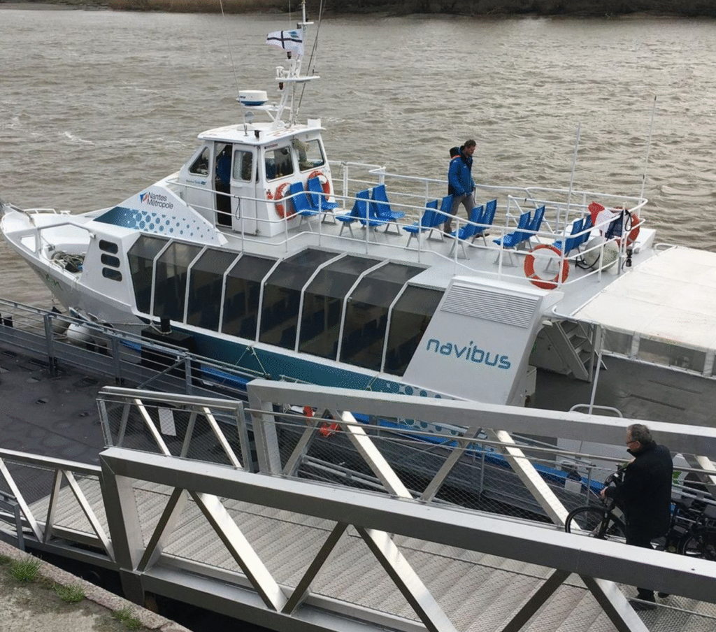À Nantes, pourquoi deux lignes de navibus et pas une boucle unique sur la Loire ?