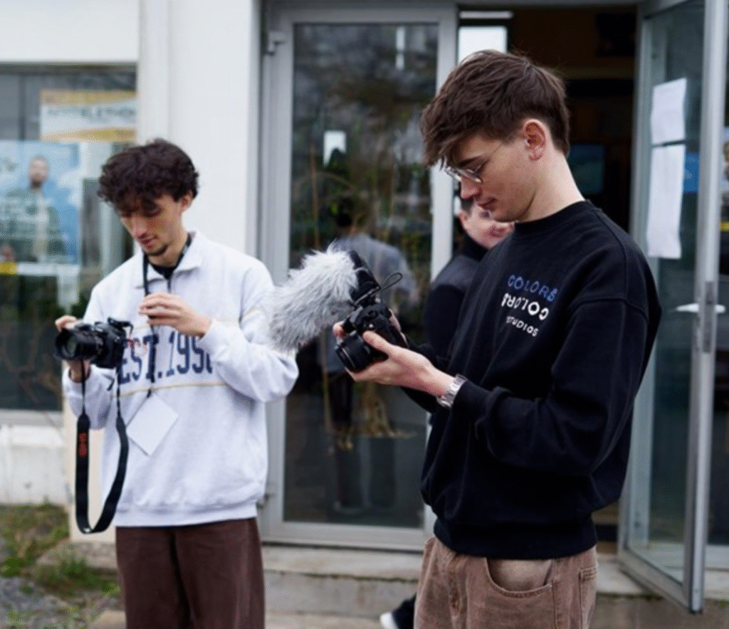 Sauvez le VLIPP : la jeunesse nantaise se mobilise pour son média vidéo