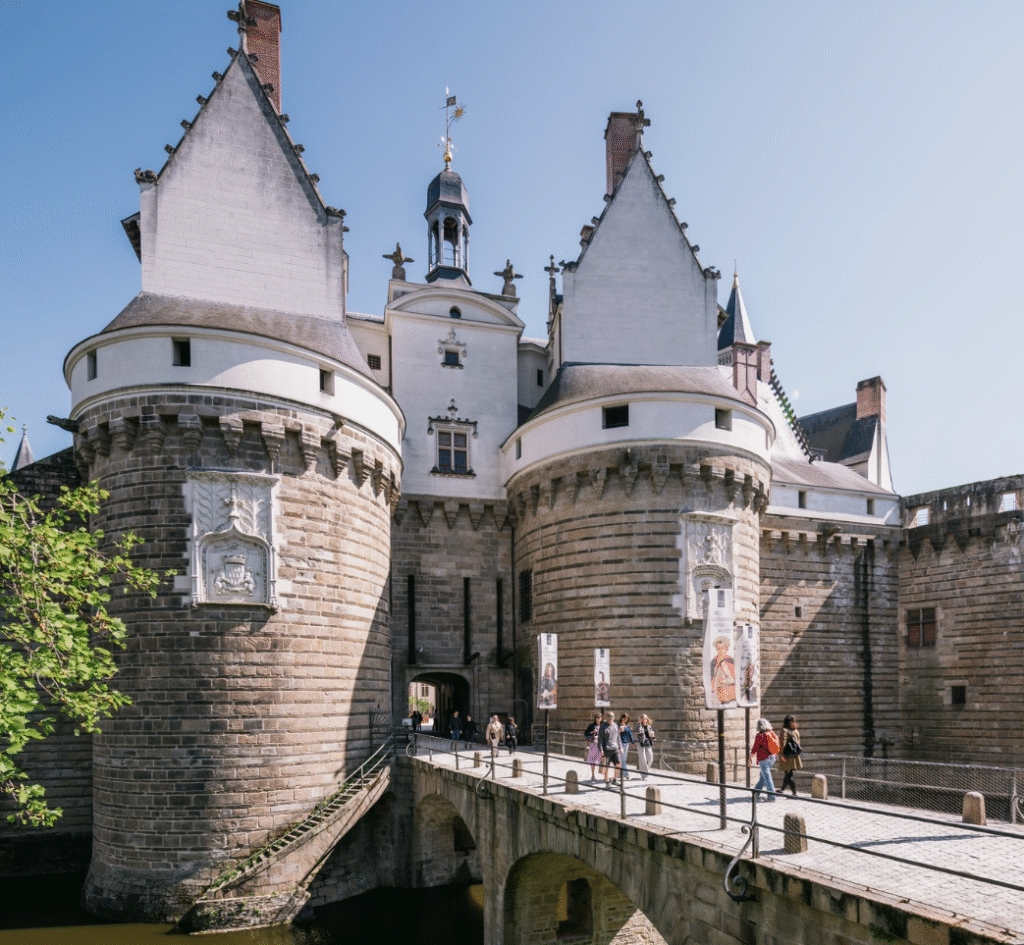 Chasseur de fantômes : une animation ludique et mystérieuse au Château des ducs de Bretagne