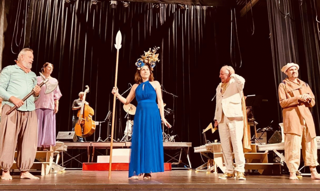 « Athéna, la Paix ! » : la nouvelle comédie poétique du Théâtre de l’Avant Première au Francine Vasse