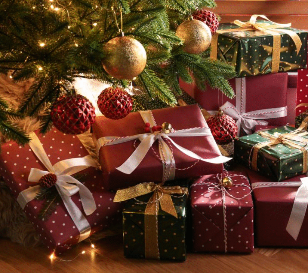 Le Secours populaire de Nantes recherche 200 bénévoles pour son opération “paquets-cadeaux”