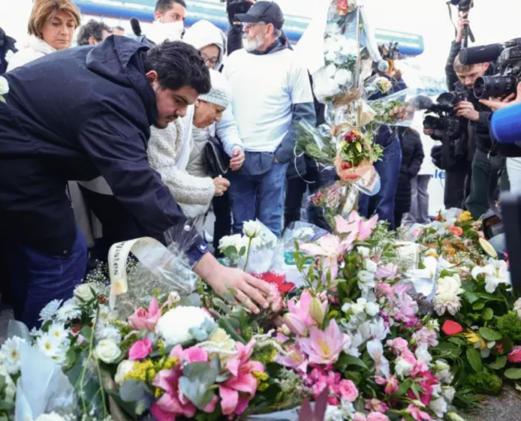 Hommage à Mehdi Kessaci : plus de 350 personnes réunies à Nantes pour dire stop au narcobanditisme