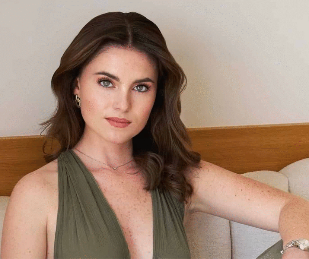 Lola Winter, Miss Pays de la Loire 2025 : suivez son parcours vers Miss France 2026