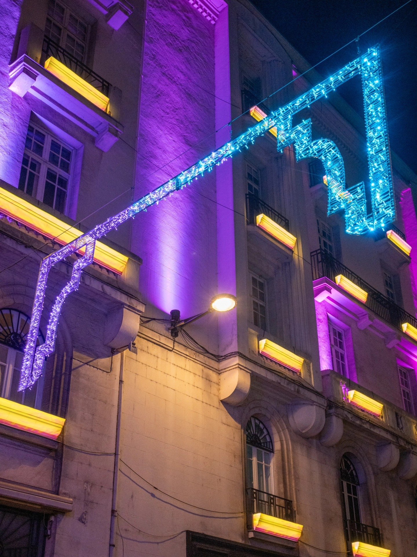 Voyage-en-hiver-3 Illuminations de Noël : 66 rues et 14 places s’illuminent à Nantes cette semaine