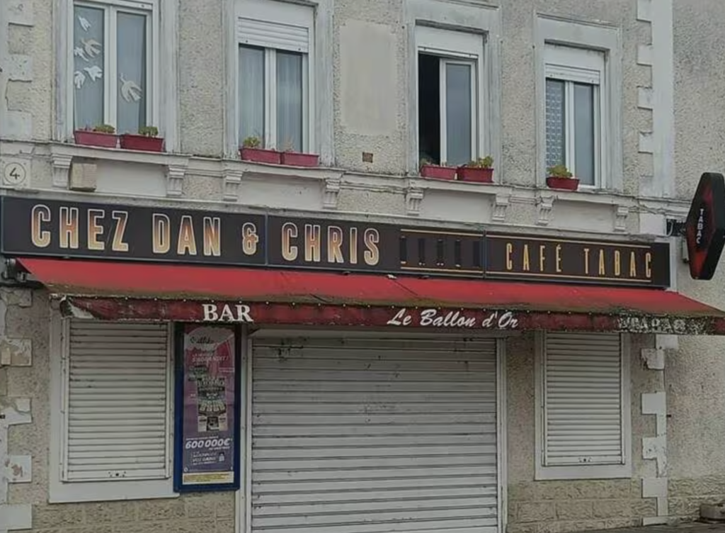 À Passay, la commune de La Chevrolière engage la réhabilitation du bar, bâtiment emblématique du village