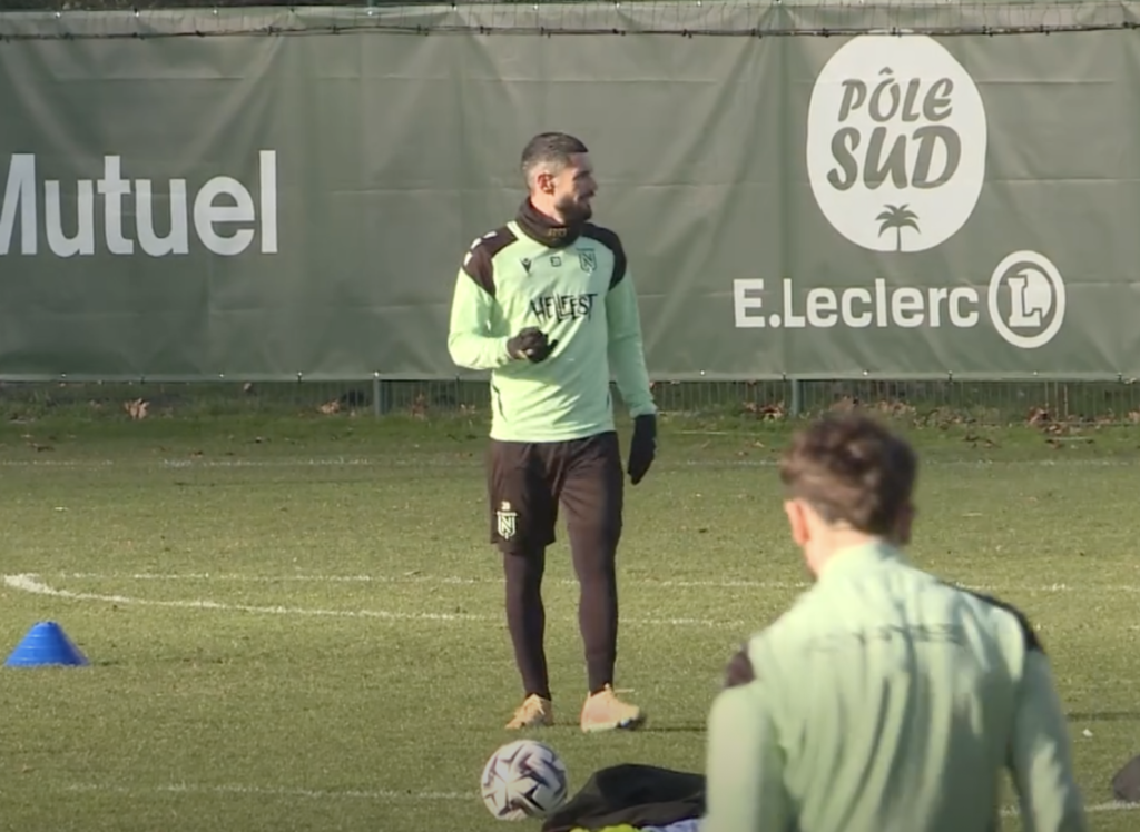 FC Nantes : Rémy Cabella déjà à l’entraînement avant un premier test face à l’OM