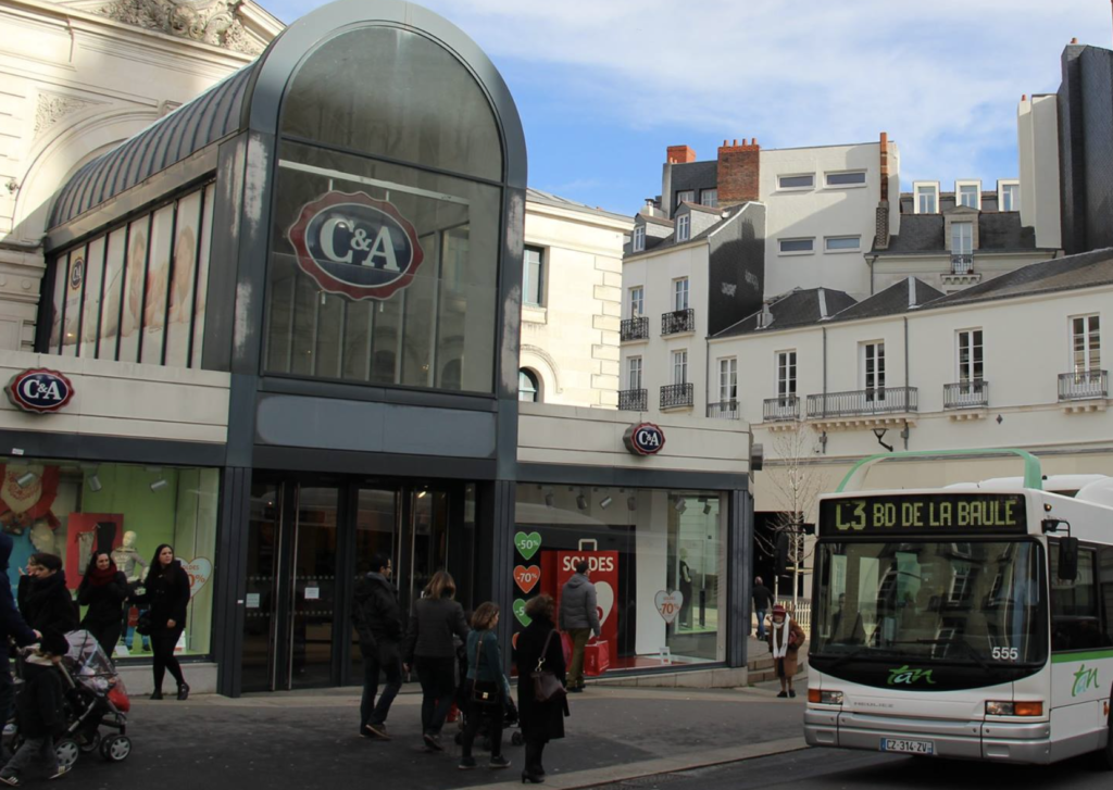 Le magasin C & A de la rue de Feltre va fermer définitivement à Nantes