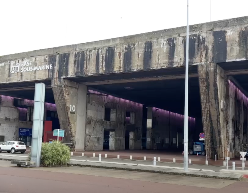 Parc accrobranche dans la base sous-marine de Saint-Nazaire : les travaux ont commencé