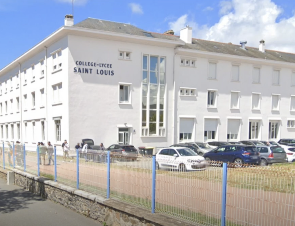 Saint-Nazaire : une adolescente de 14 ans se suicide à l’hôpital