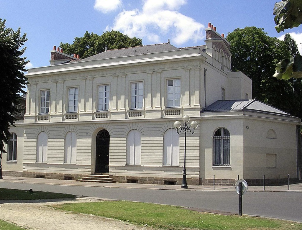 Un hôtel particulier classé à Nantes vendu aux enchères en ligne, mise à prix 1,96 million d’euros