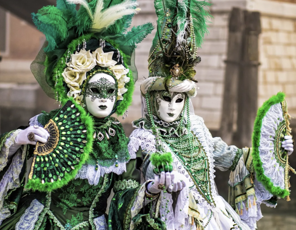 Les Mascarades de Clisson 2026 : un week-end féérique aux couleurs de l’Italie en Loire-Atlantique