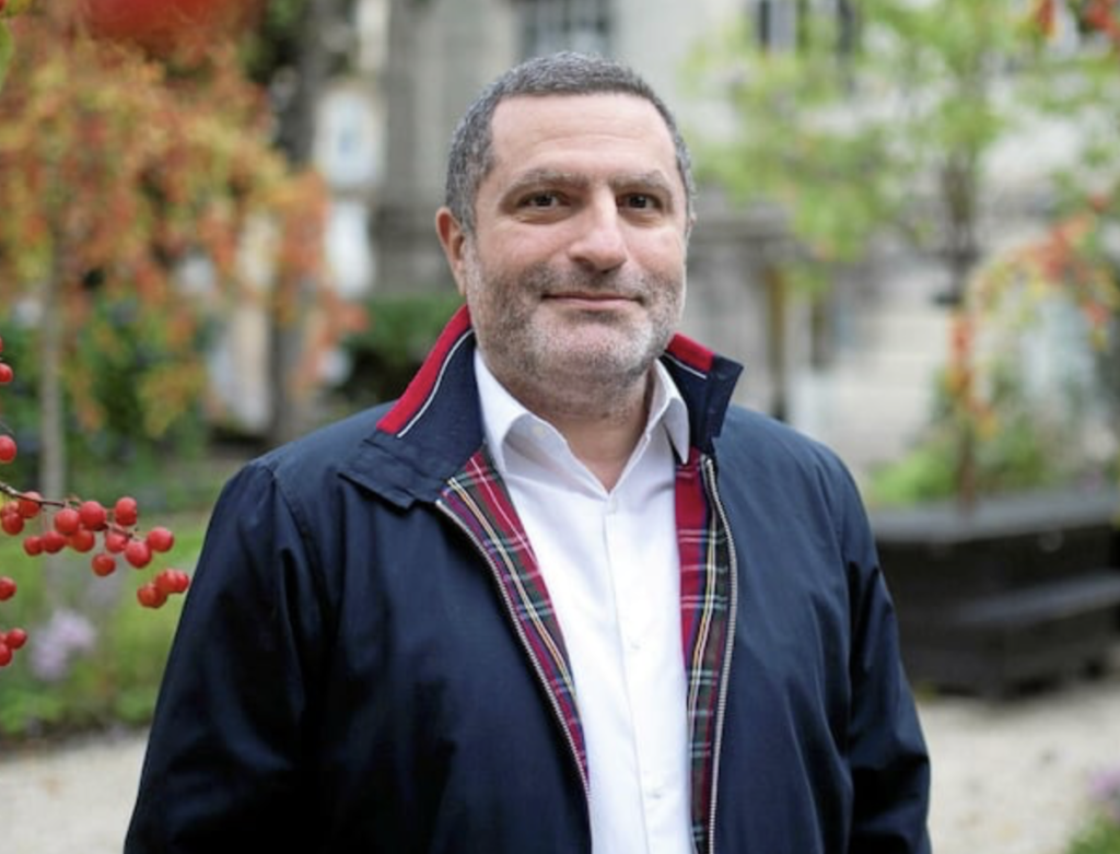 Municipales 2026 à Nantes : Bassem Asseh renonce au second tour et appelle à faire barrage