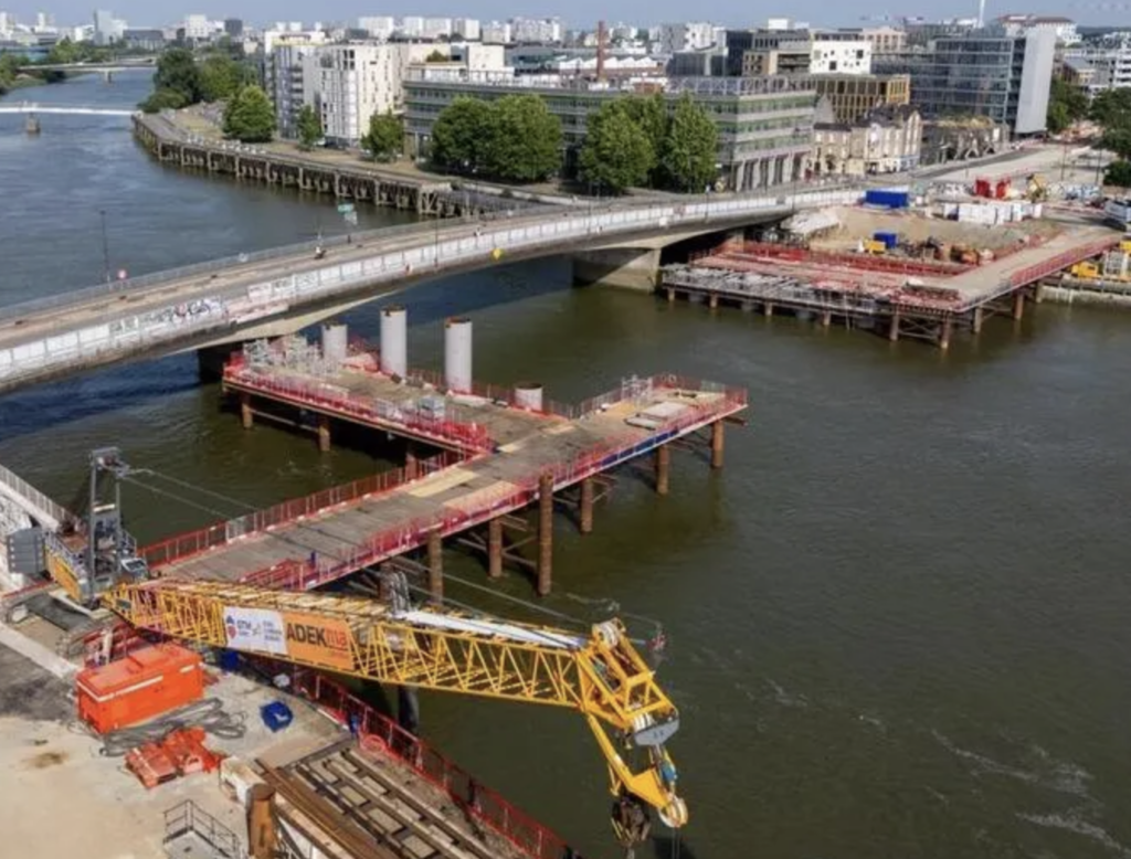 Pont Anne-de-Bretagne à Nantes : un arrimage spectaculaire attendu sur la Loire