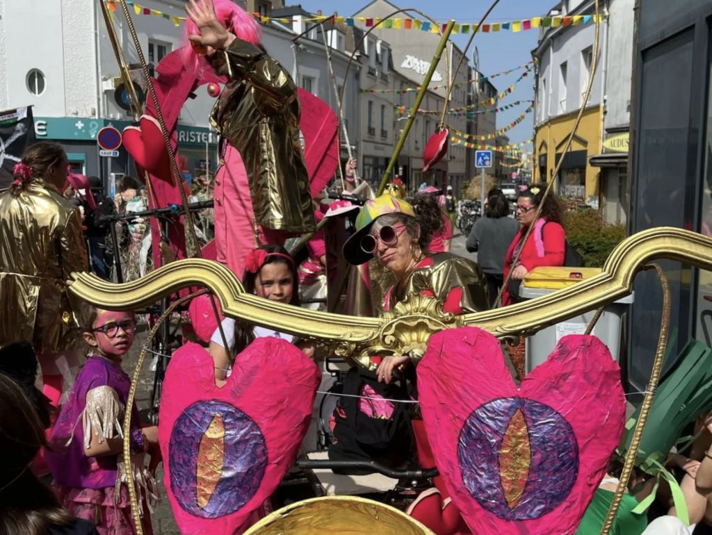 Rezé : le carnaval sauvage de Pont-Rousseau fait son grand retour le 25 avril 2026