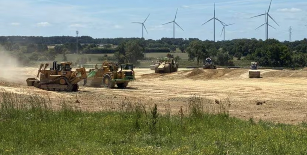 Amazon à Derval : le projet logistique interroge sur la concertation, le logement et les transports
