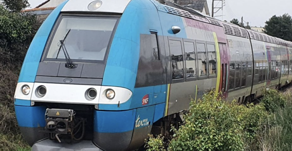 « Le dernier train au départ de Pornic est surchargé » : ils demandent plus de TER après 21 h 30 en Pays de la Loire
