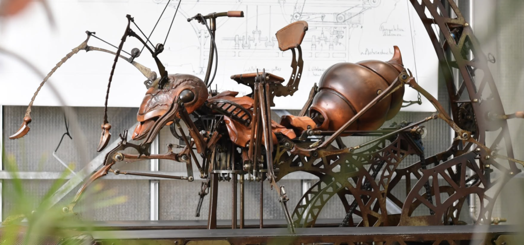 Machines de l’île à Nantes : une Petite Fourmi rejoint le bestiaire mécanique de la Galerie