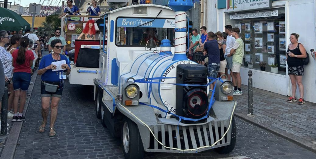Parade Brévinoise 2026 : les chars illuminent Saint-Brevin-les-Pins le 11 juillet