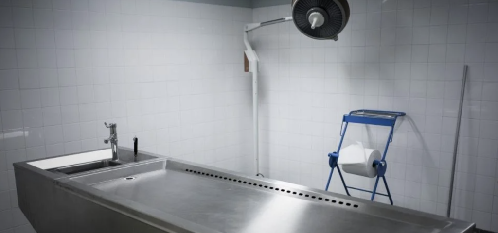 Au CHU de Nantes, la grève se poursuit au sein du service mortuaire