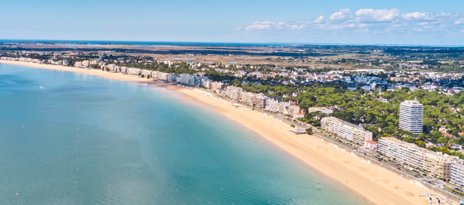 Le littoral de La Baule pendant la saison estivale 2026