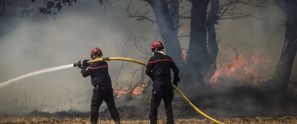 Loire-Atlantique : près de 700 hectares brûlés cet été, jusqu’à 1 000 pompiers mobilisés