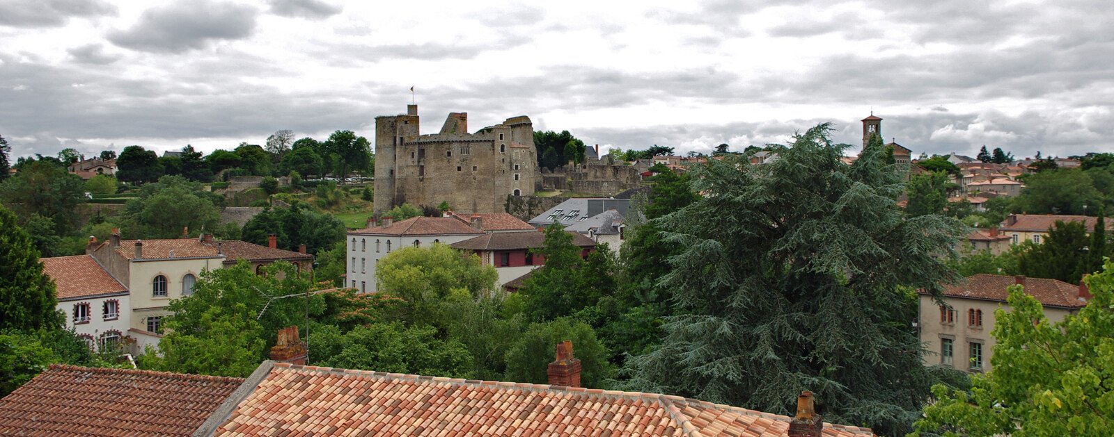 Vue générale de Clisson en Loire-Atlantique