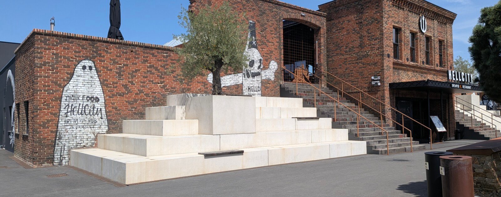 Hellcity sur le site du Hellfest à Clisson