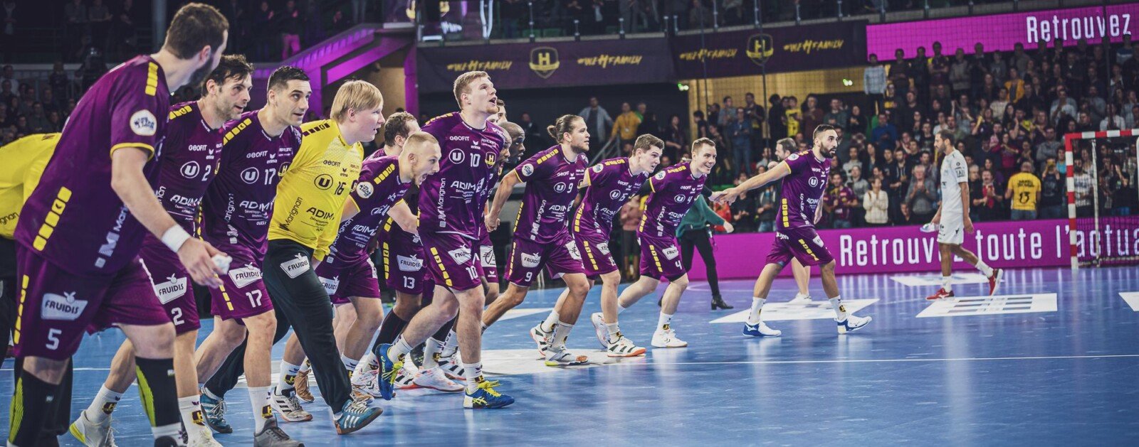 Les joueurs du HBC Nantes sur le terrain