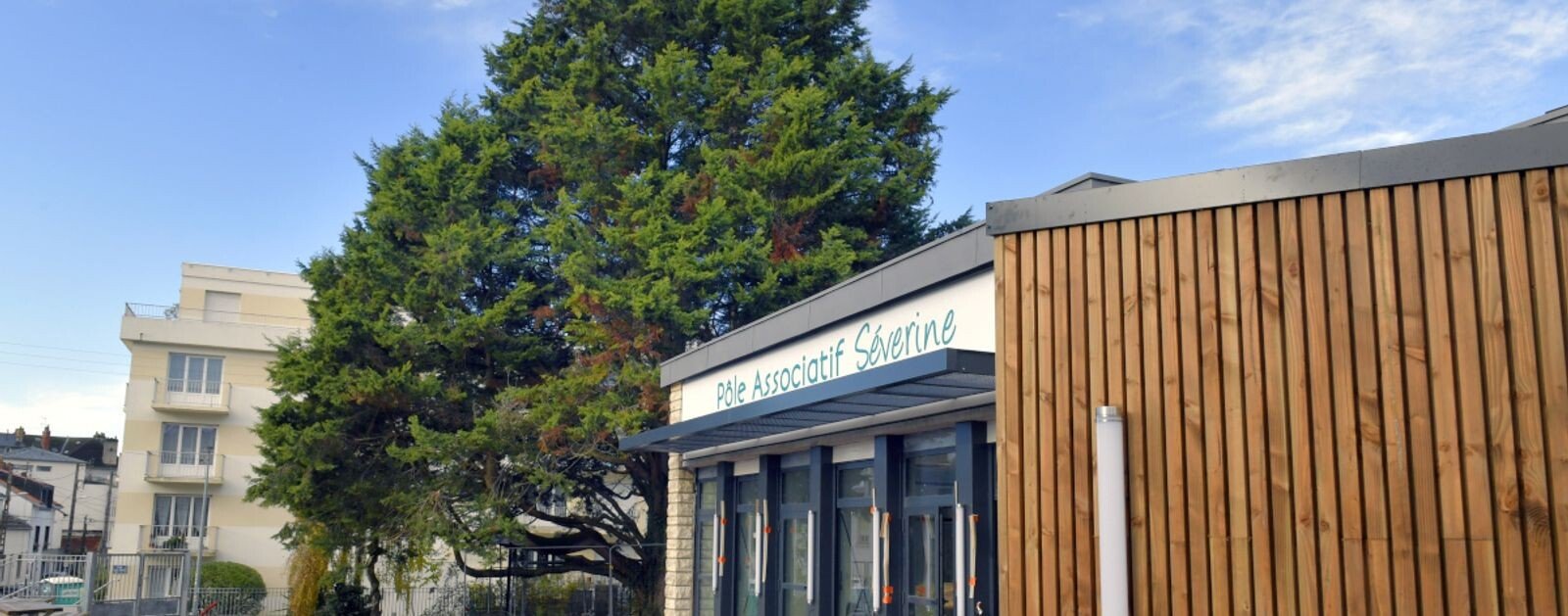 Pôle associatif Séverine dans le quartier du Coudray à Nantes