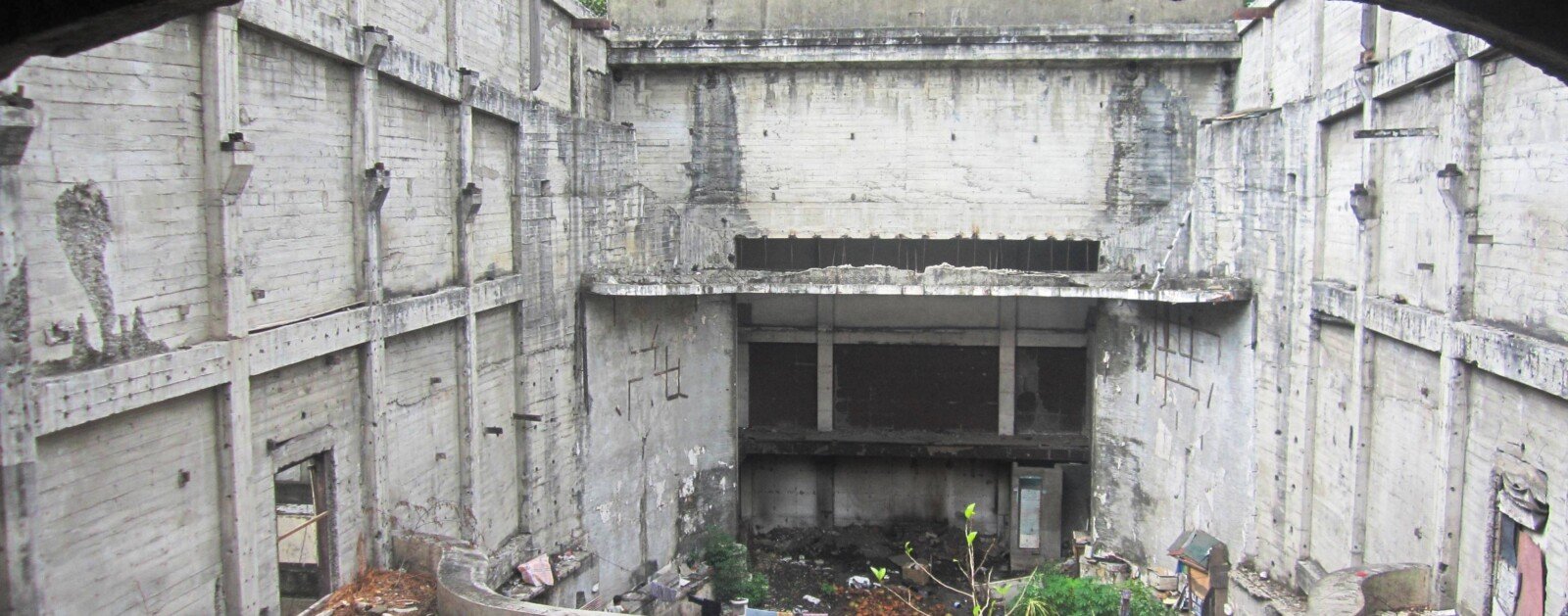 Vue d’une salle de cinéma depuis la cabine de projection, image d’illustration