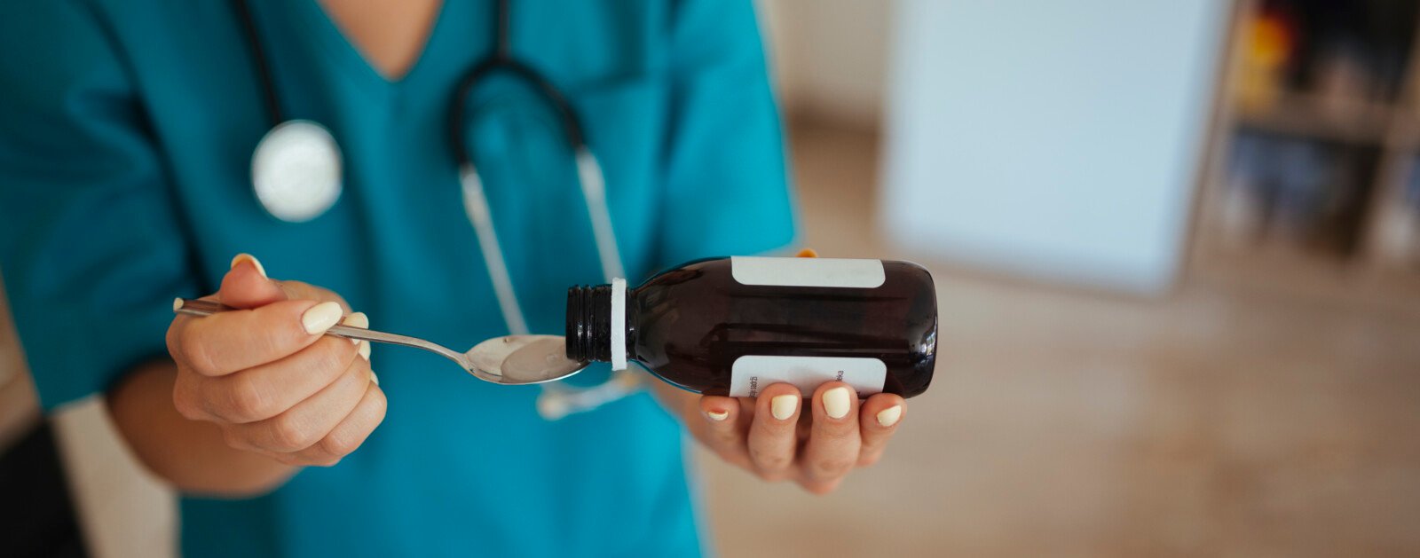 Professionnelle de santé, illustration des recrutements annoncés par Adecco Médical