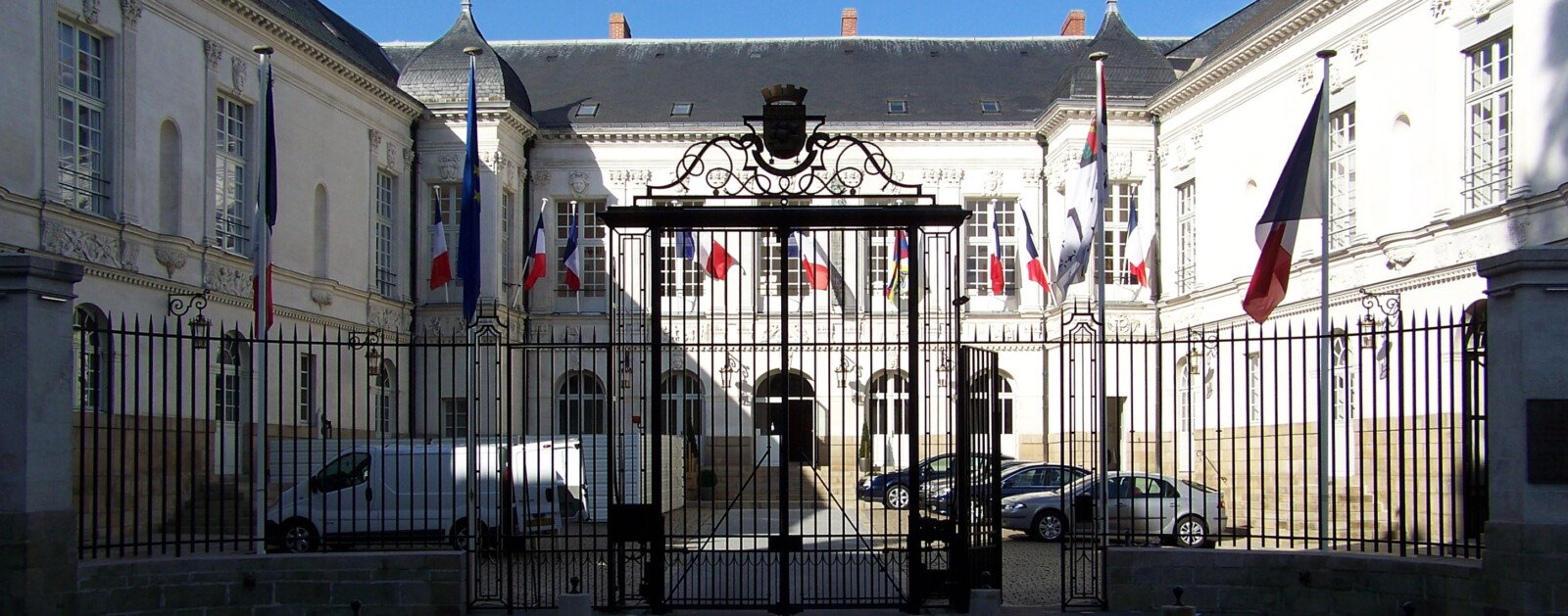 Hôtel de ville de Nantes, où le budget 2027 doit être débattu
