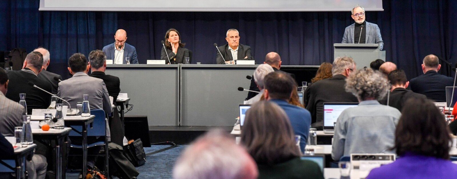 Conseil métropolitain réuni à Nantes en février 2026, photographie Thierry Mézerette