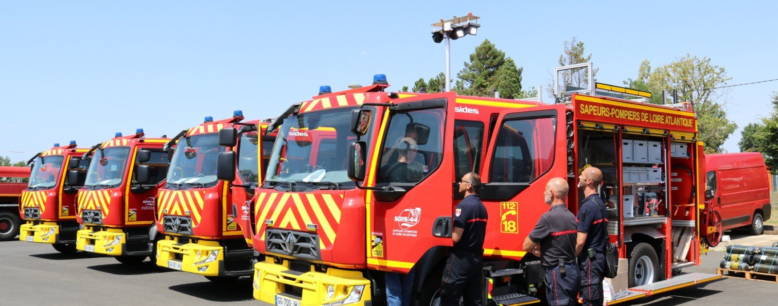 Fourgon pompe-tonne des sapeurs-pompiers de Loire-Atlantique