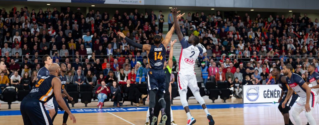 Basket : Nantes bat Gries-Souffel 99-90 et aligne un troisième succès