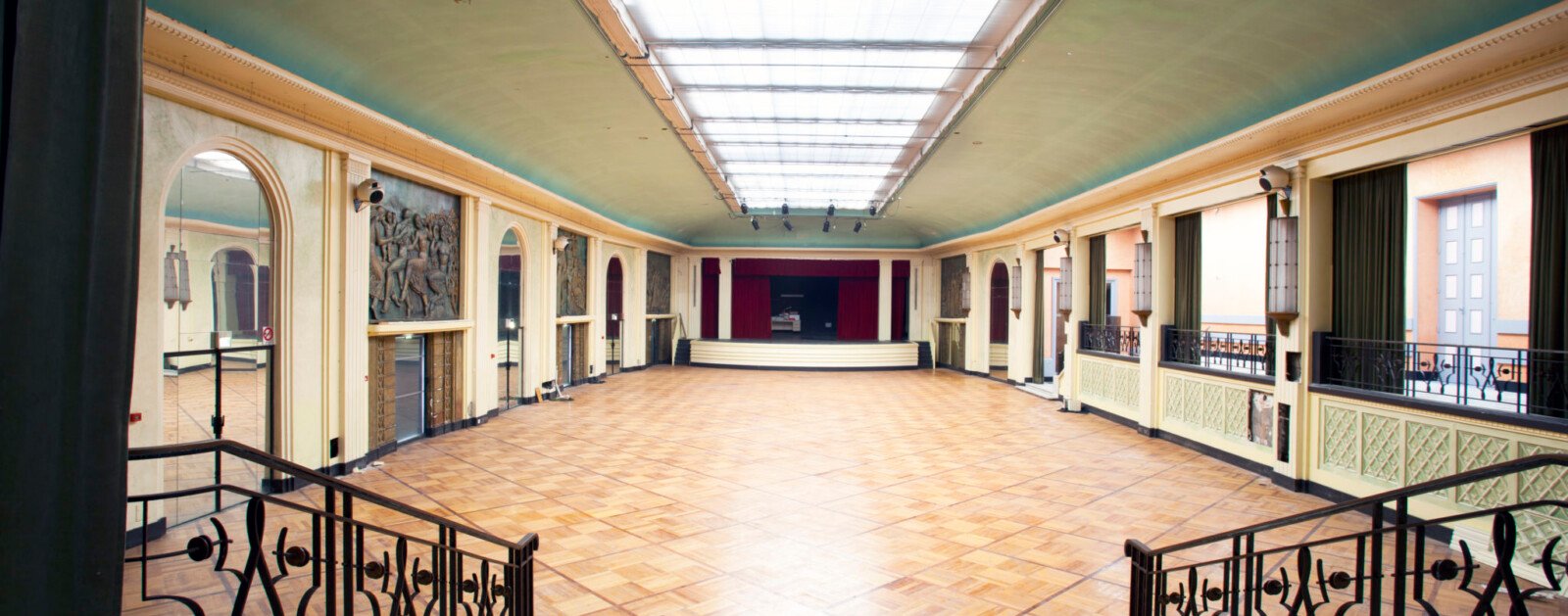 Grande salle du Salon Mauduit à Nantes