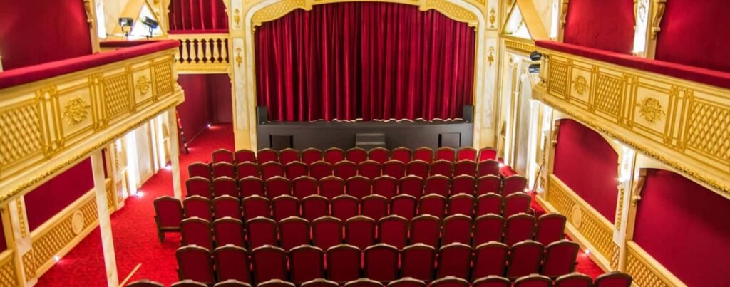 Nantes : « Le Porteur d’Histoire » revient au Théâtre 100 Noms pour plus de 40 dates
