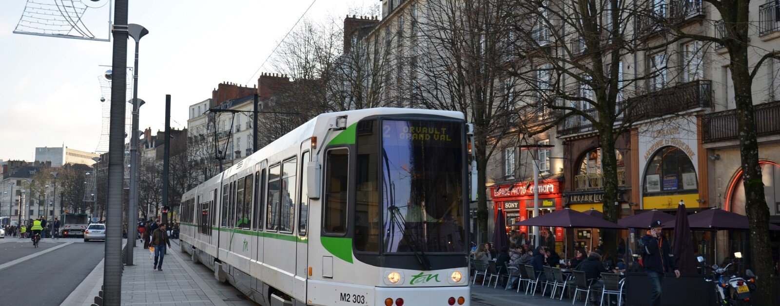 Rame Alstom TFS historique du tramway de Nantes près de Commerce
