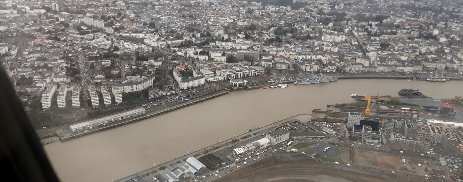 Vue aérienne de Nantes et de la Loire