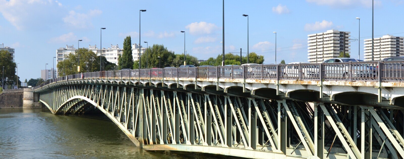 Le pont de Pirmil à Nantes, photographie d'archive de 2014 montrant un ouvrage concerné par la nouvelle liaison cyclable