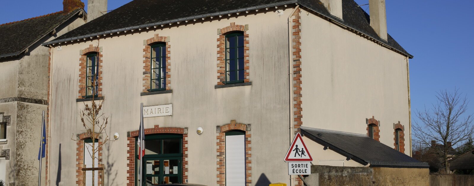 Mairie de Soulvache en Loire-Atlantique, photographie d'archive illustrant la commune du nouveau magasin gratuit