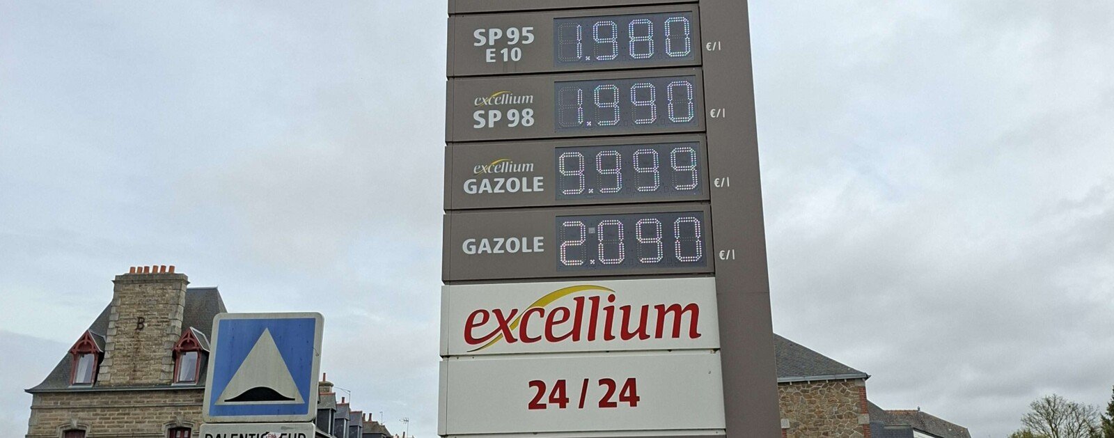 Station-service en France en 2026, illustration de l’aide carburant
