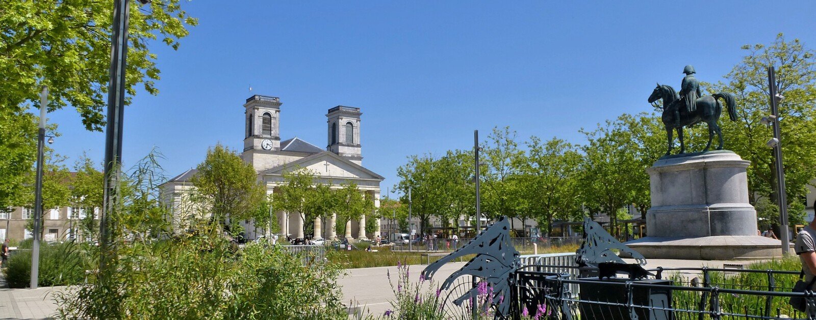 Place Napoléon à La Roche-sur-Yon, lieu d'une action de sensibilisation annoncée contre le projet européen Omnibus le 10 octobre 2026